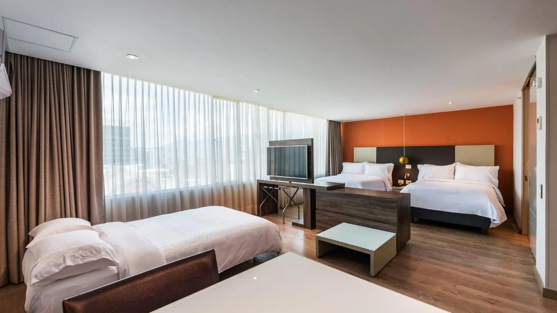 ****  Hotel Holiday Inn Express & Suites Medellin, An Ihg Hotel Colombia