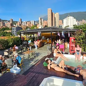 Viajero ** Medellín