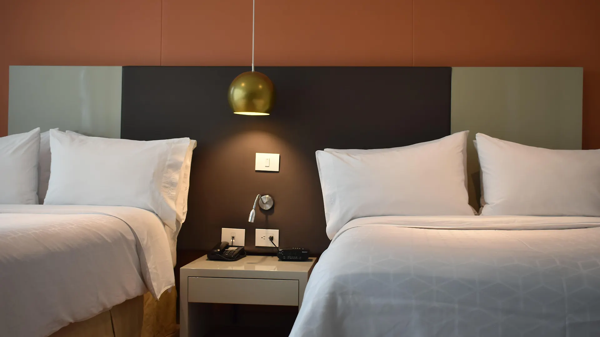 Hotel Holiday Inn Express & Suites Medellin By Ihg