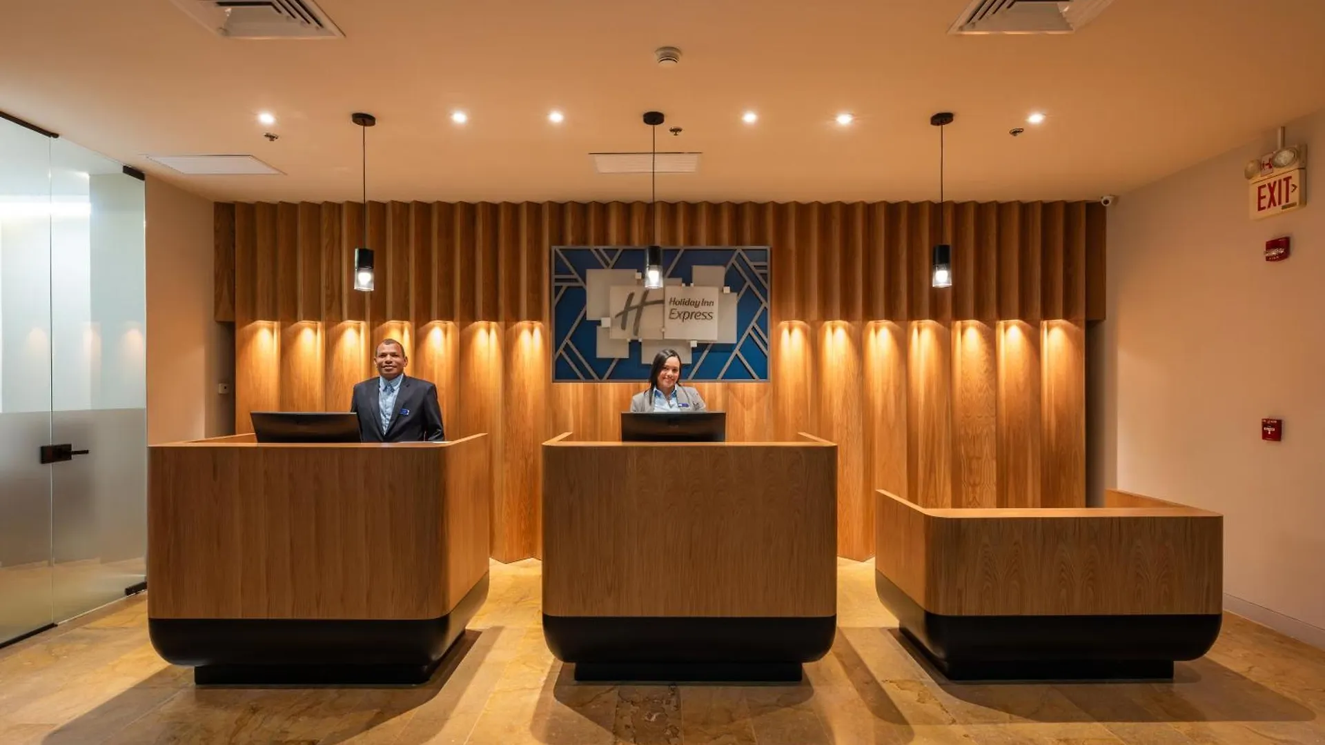 Hotel Holiday Inn Express & Suites Medellin By Ihg