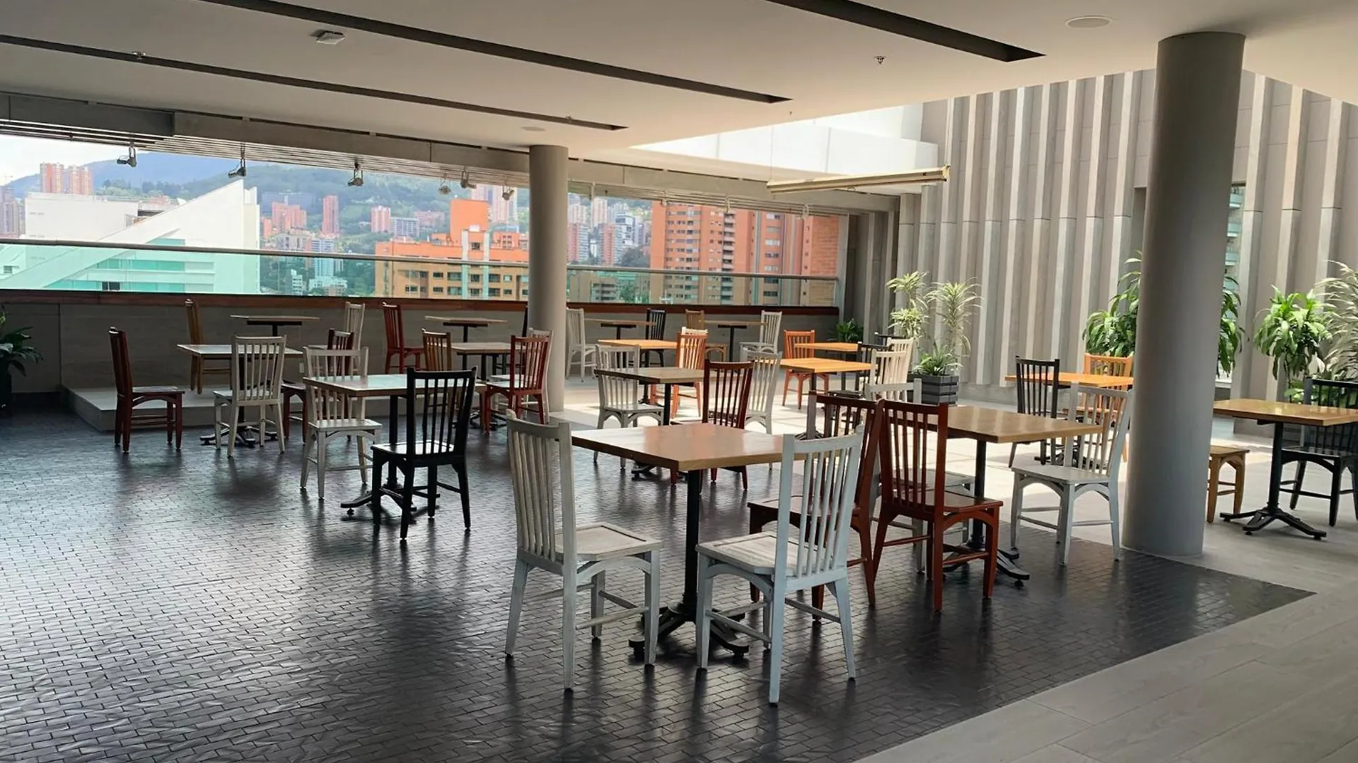 Hotel Holiday Inn Express & Suites Medellin By Ihg