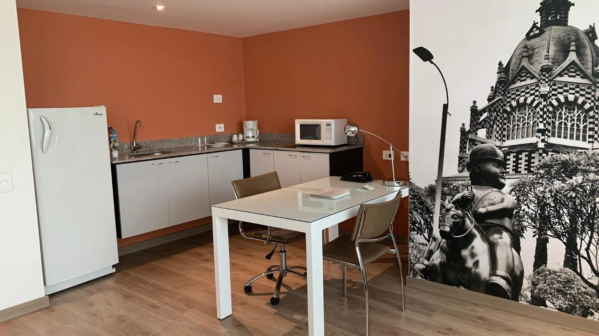 Hotel Holiday Inn Express & Suites Medellin By Ihg 4*,  Colombia